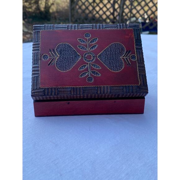 Handmade Polish Folk Art Wooden Trinket Box 3.5 x 5 in. Red Brown Heart Leaf EUC - Picture 11 of 14